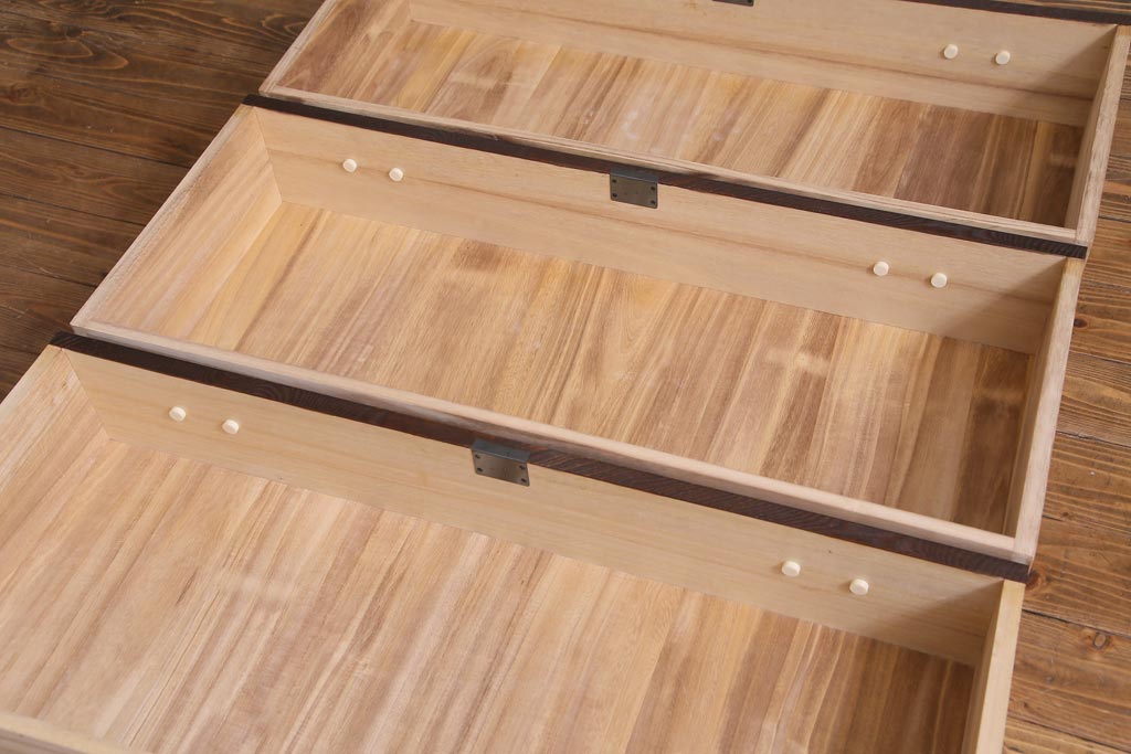 中古　国産　民芸箪笥　天板リメイク　気品漂う上質なつくりのチェスト(衣装箪笥、引き出し)(1)