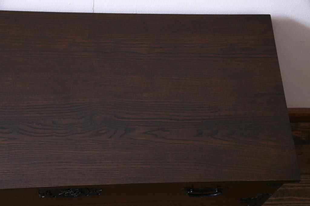 中古　国産　民芸箪笥　天板リメイク　気品漂う上質なつくりのチェスト(衣装箪笥、引き出し)(1)