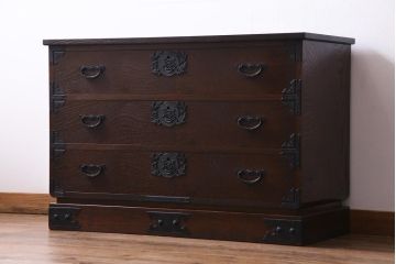 中古　国産　民芸箪笥　天板リメイク　気品漂う上質なつくりのチェスト(衣装箪笥、引き出し)(1)