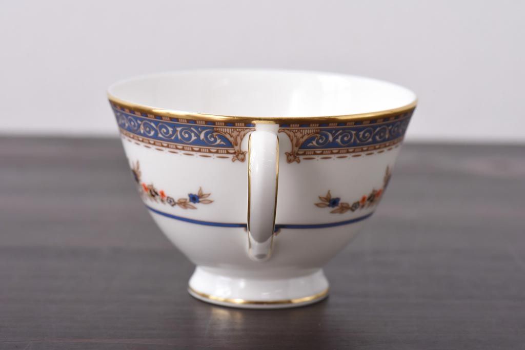 未使用品 ROYAL DOULTON(ロイヤルドルトン) 廃盤 BROADLANDS(ブロードランド) カップ&ソーサー2客セット(洋食器)