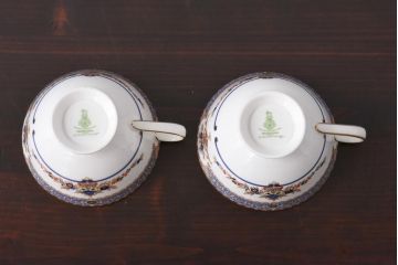 未使用品 ROYAL DOULTON(ロイヤルドルトン) 廃盤 BROADLANDS(ブロードランド) カップ&ソーサー2客セット(洋食器)