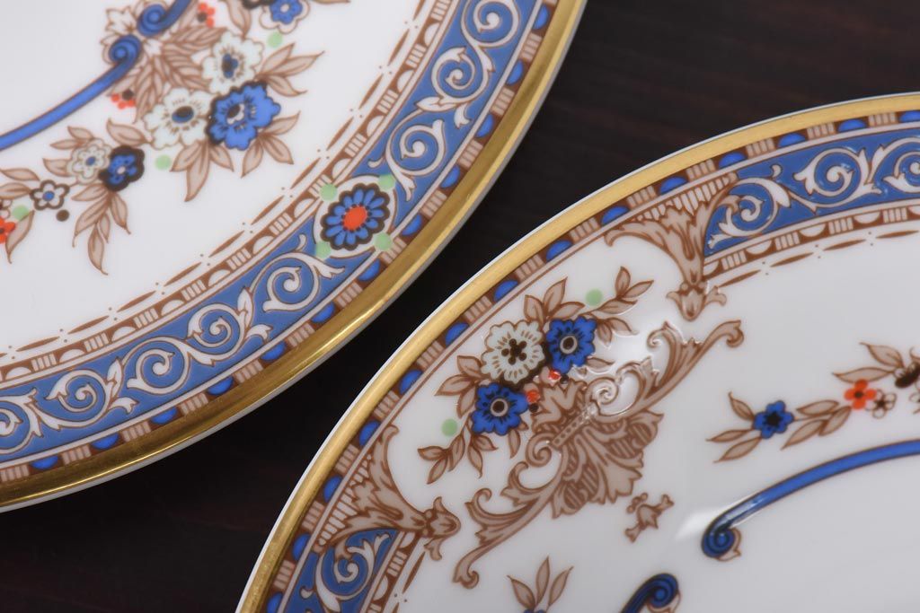 未使用品 ROYAL DOULTON(ロイヤルドルトン) 廃盤 BROADLANDS(ブロードランド) カップ&ソーサー2客セット(洋食器)