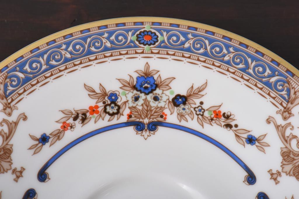 未使用品 ROYAL DOULTON(ロイヤルドルトン) 廃盤 BROADLANDS(ブロードランド) カップ&ソーサー2客セット(洋食器)