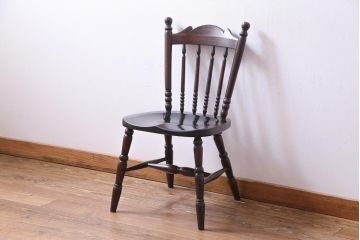 中古　松本民芸家具　16型スピンドルチェア　シックな色味とクラシカルなデザインがお洒落なチェア(ダイニングチェア、椅子)