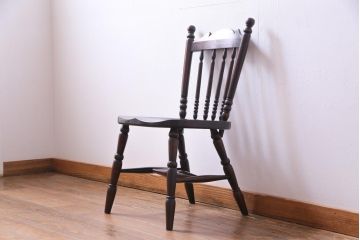 中古　松本民芸家具　16型スピンドルチェア　シックな色味とクラシカルなデザインがお洒落なチェア(ダイニングチェア、椅子)