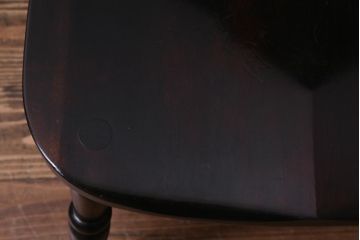 中古　松本民芸家具　16型スピンドルチェア　シックな色味とクラシカルなデザインがお洒落なチェア(ダイニングチェア、椅子)