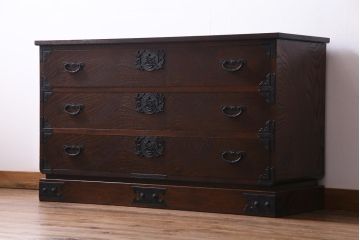 中古　国産　民芸箪笥　天板リメイク　気品漂う上質なつくりのチェスト(衣装箪笥、引き出し)(2)