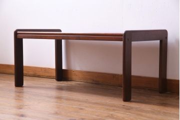 北欧家具　チーク材　すっきりとしたフォルムが取り入れやすいセンターテーブル(ローテーブル)