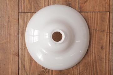 昭和初期　戦前　円盤型のシェードが魅力的なペンダントライト(天井照明、電笠)(1)