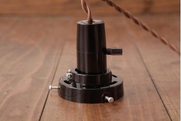 昭和初期　戦前　ノスタルジックな平笠シェードの天井照明(吊り下げ照明、ペンダントライト)(2)