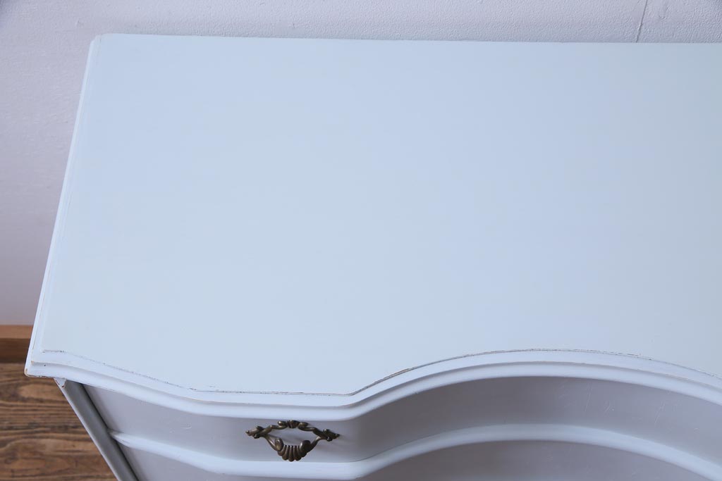 中古　リペイント　イタリア家具　フレンチテイストの魅力あふれるチェスト(引き出し、サイドボード)