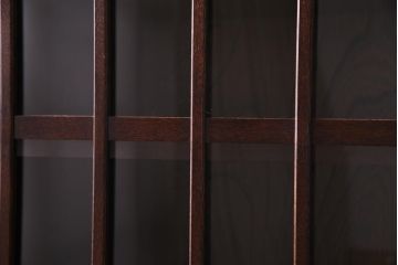 中古美品　国産　高級民芸家具　欅材・桐材　威厳のある雰囲気が魅力的な食器棚(収納棚、戸棚)