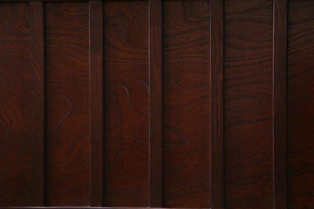 中古美品　国産　高級民芸家具　欅材・桐材　威厳のある雰囲気が魅力的な食器棚(収納棚、戸棚)