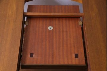 ヴィンテージ家具　北欧ビンテージ　McIntosh(マッキントッシュ)　チーク材　洗練されたデザインが素敵なエクステンションテーブル(ラウンドテーブル)
