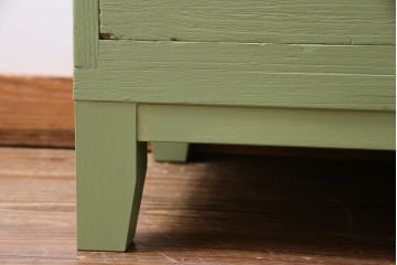 ペイント家具　リメイク　ガラスの取っ手が可愛らしいローチェスト(引き出し、リビングボード、テレビボード)