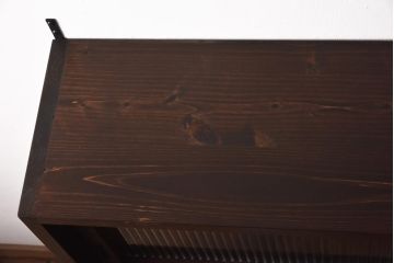 ラフジュ工房オリジナル　建具リメイク　桟とガラスのデザインが目を引く壁掛け収納棚(戸棚、ウォールラック)