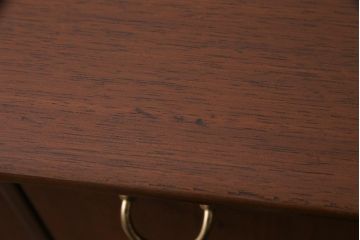 ヴィンテージ家具　北欧ビンテージ　G-PLAN(ジープラン)　BBシリーズ　レア　ハイセンスなデザインが魅力的なサイドボード(リビングボード、収納棚)