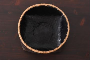 アンティーク雑貨　共箱付き　篭師水谷六々斎作　菜籠　利休好　油竹炭斗(茶道具)