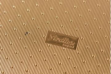 アンティーク雑貨　イギリス　Stratton(ストラットン)　箱・ポーチ付き　クイーンタイプ　ヴィンテージコンパクト(ビンテージ)