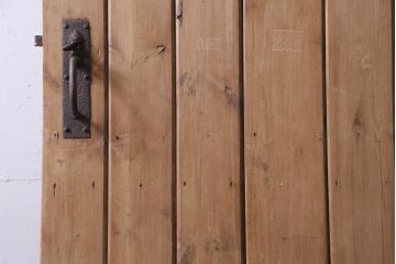 フランスアンティーク　素朴な雰囲気が魅力的なコテージドア(木製ドア、ディスプレイ、扉)(1)