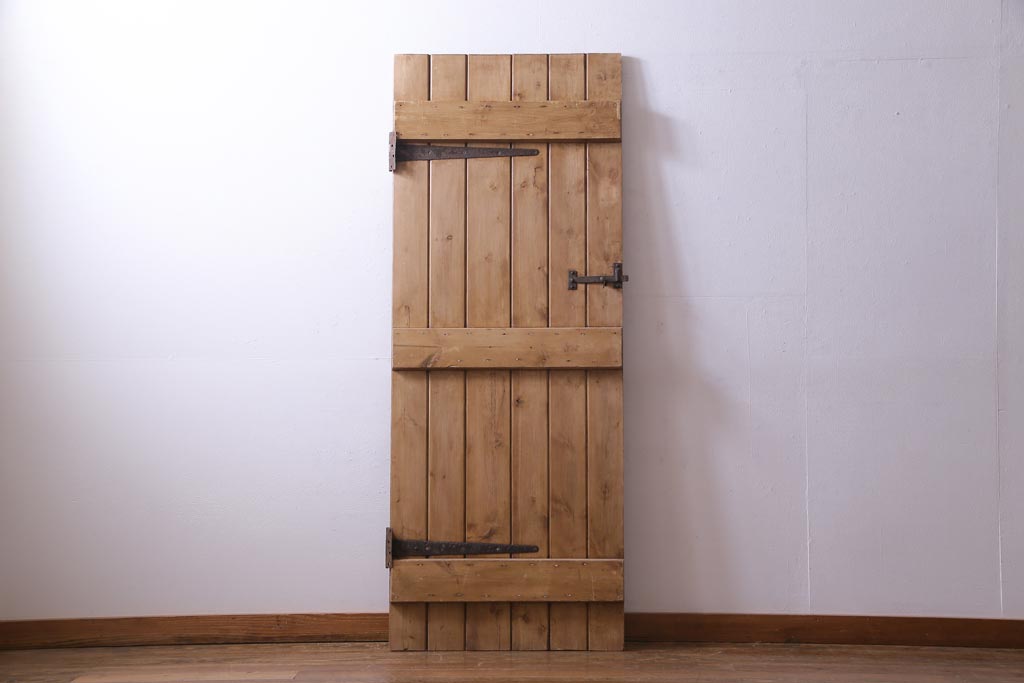 フランスアンティーク　素朴な雰囲気が魅力的なコテージドア(木製ドア、ディスプレイ、扉)(1)