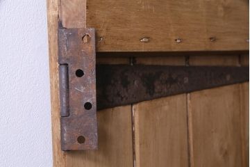 フランスアンティーク　素朴な雰囲気が魅力的なコテージドア(木製ドア、ディスプレイ、扉)(1)