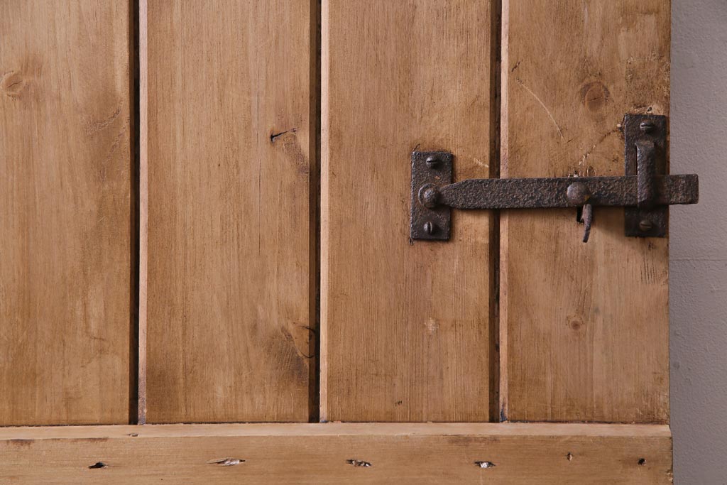 フランスアンティーク　素朴な雰囲気が魅力的なコテージドア(木製ドア、ディスプレイ、扉)(1)