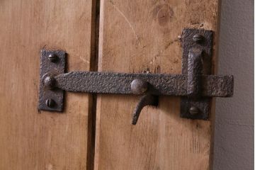 フランスアンティーク　素朴な雰囲気が魅力的なコテージドア(木製ドア、ディスプレイ、扉)(1)