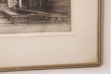 アンティーク雑貨　イギリスビンテージ　細かなスケッチが目を引くアートフレーム