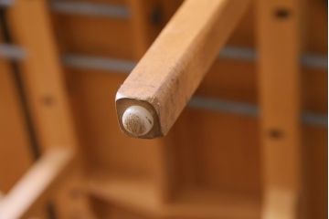 中古　ERCOL(アーコール)　スタイリッシュなデザインが目をひくバタフライテーブル(ドロップリーフテーブル、ダイニングテーブル)(1)