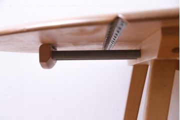 中古　ERCOL(アーコール)　スタイリッシュなデザインが目をひくバタフライテーブル(ドロップリーフテーブル、ダイニングテーブル)(1)