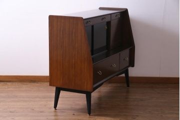 G-PLAN(ジープラン)　北欧スタイル家具　BBシリーズ　サイドボード(サイドキャビネット)(2)