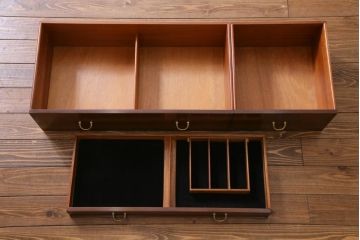 G-PLAN(ジープラン)　北欧スタイル家具　BBシリーズ　サイドボード(サイドキャビネット)(2)