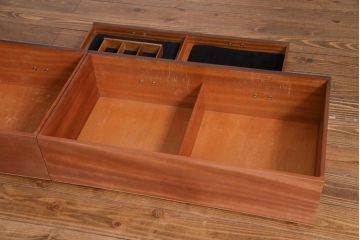 G-PLAN(ジープラン)　北欧スタイル家具　BBシリーズ　サイドボード(サイドキャビネット)(2)