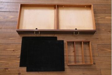 G-PLAN(ジープラン)　北欧スタイル家具　BBシリーズ　サイドボード(サイドキャビネット)(2)