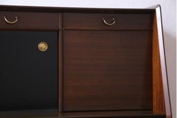 G-PLAN(ジープラン)　北欧スタイル家具　BBシリーズ　サイドボード(サイドキャビネット)(2)