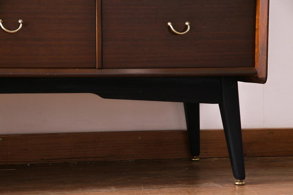 G-PLAN(ジープラン)　北欧スタイル家具　BBシリーズ　サイドボード(サイドキャビネット)(2)