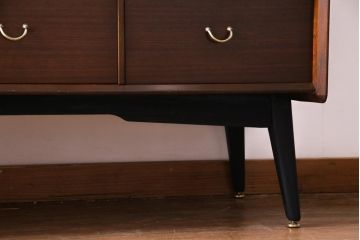 G-PLAN(ジープラン)　北欧スタイル家具　BBシリーズ　サイドボード(サイドキャビネット)(2)