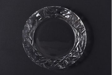 中古　Tiffany&Co.(ティファニー)　品のある演出におすすめなクリスタルプレート(ガラス皿、洋食器)