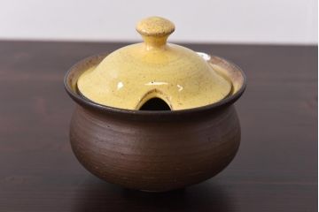 ビンテージ　デンマーク製　Ditlev Keramik ぽってりとしたフォルムが心和むシュガーポット&クリーマーセット(ティーセット)