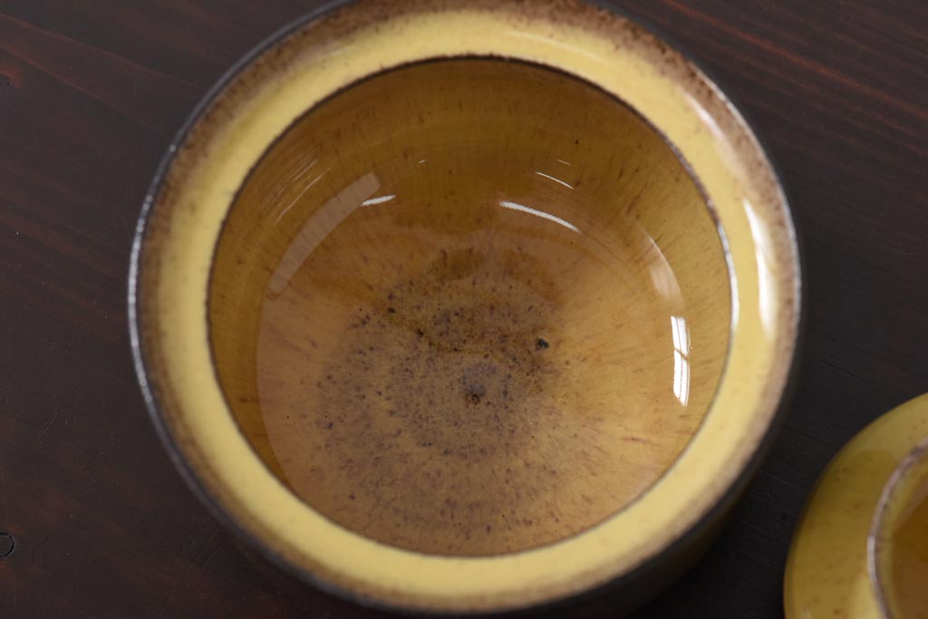 ビンテージ　デンマーク製　Ditlev Keramik ぽってりとしたフォルムが心和むシュガーポット&クリーマーセット(ティーセット)