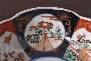 古民具・骨董　花鳥図　輪花　濃い色彩が目を引く明治期の色絵鉢(和食器)