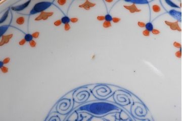 江戸期　大明成化年製　古伊万里　赤絵南蛮図染付　蓋茶碗2個セット(2)
