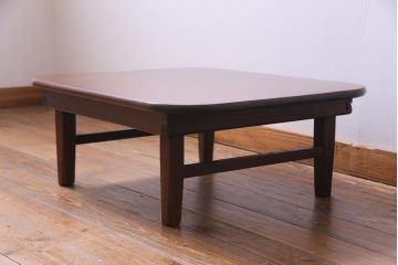 アンティーク家具　和製アンティーク　楠の木　なめらかな木肌が品のあるちゃぶ台(ローテーブル、折り畳みテーブル、花台)