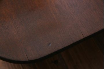 アンティーク家具　和製アンティーク　楠の木　なめらかな木肌が品のあるちゃぶ台(ローテーブル、折り畳みテーブル、花台)