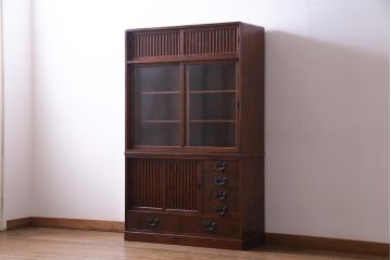 中古　伝統民芸　岩谷堂箪笥　特注品　すっきりと洗練された佇まいの茶棚(食器棚、茶箪笥)(定価約70万円)