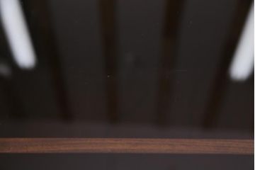 中古　伝統民芸　岩谷堂箪笥　特注品　すっきりと洗練された佇まいの茶棚(食器棚、茶箪笥)(定価約70万円)