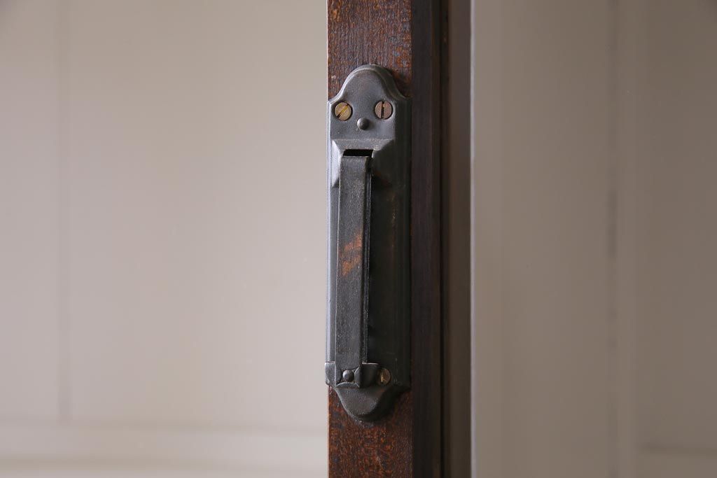 ペイント家具　シンプルで使い勝手の良い大正昭和期の2段重ね収納棚(飾り棚、本箱)