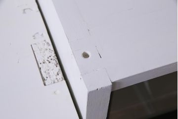 ペイント家具　シンプルで使い勝手の良い大正昭和期の2段重ね収納棚(飾り棚、本箱)