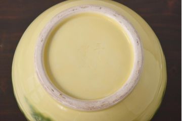 アンティーク雑貨　大正昭和初期　箱付き　平戸華窯　富士の図　淡い黄色が優しげな花瓶